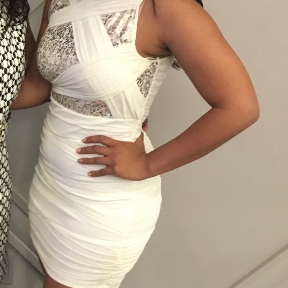 Worn Once Jodi Kristopher White and Gold Dress
